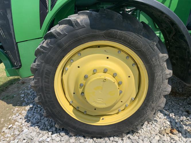 John Deere 8285R