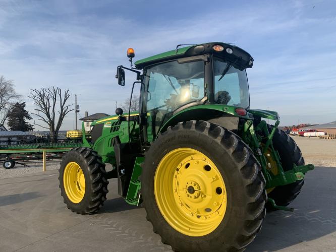 John Deere 6155R
