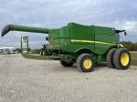 John Deere S770