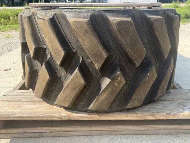 John Deere R565017 18" Track