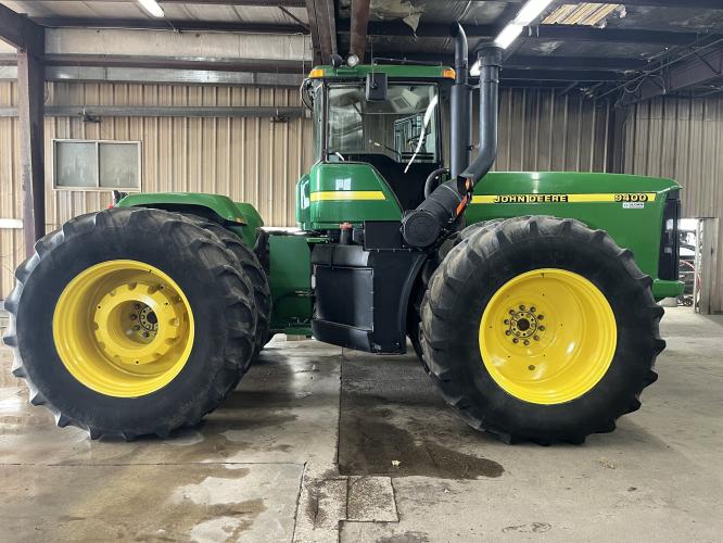 John Deere 9400