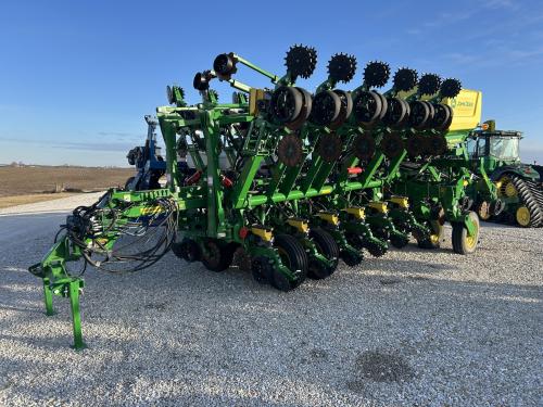 2023 John Deere 1795