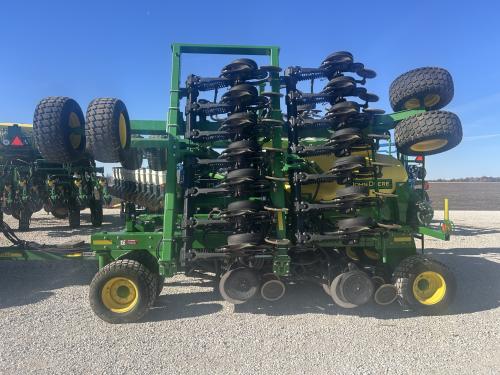 2011 John Deere 1990