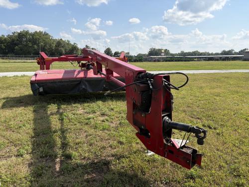 2010 Massey Ferguson 1372