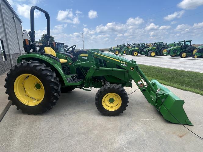 John Deere 4066M