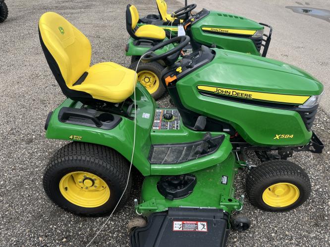John Deere X584