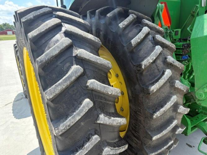 John Deere 8360R
