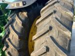 John Deere 8320R