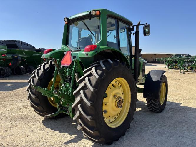 John Deere 7420