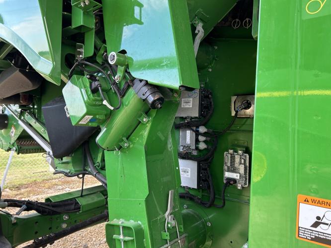John Deere S790