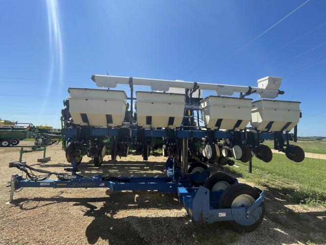 Kinze 3500