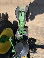 John Deere 1775NT