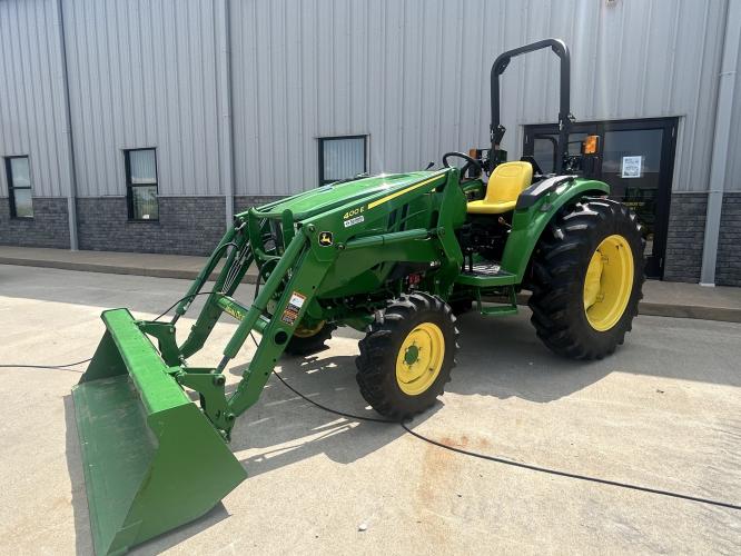 John Deere 4066M