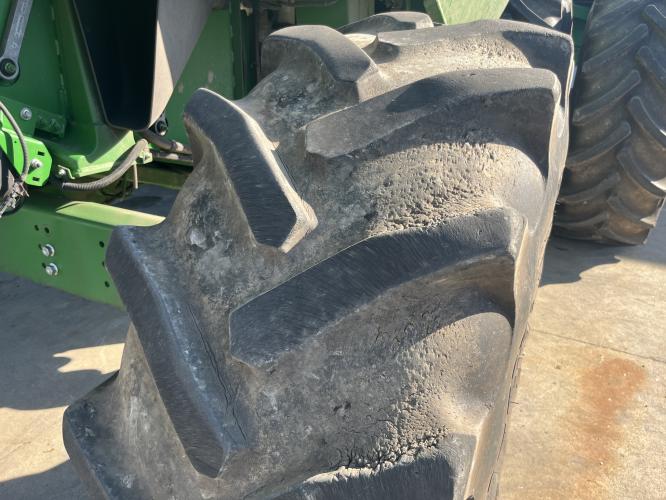 John Deere S680