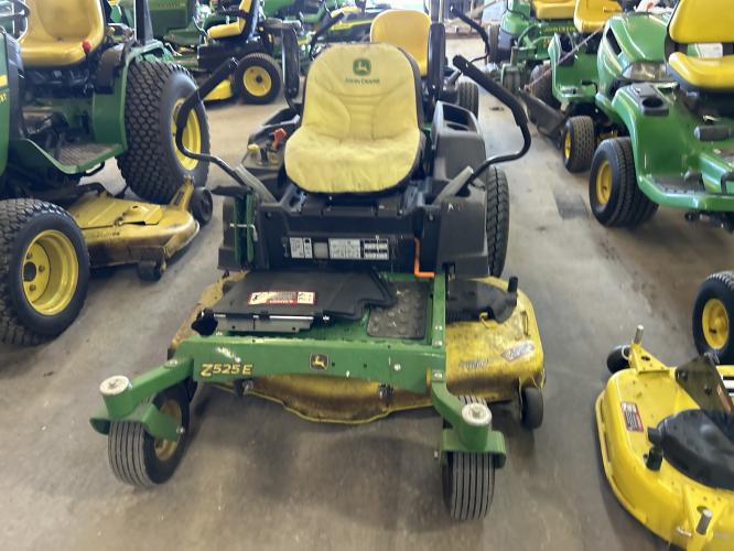 John Deere Z525E