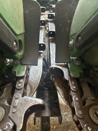 John Deere 708C