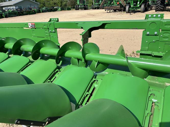 John Deere C12R