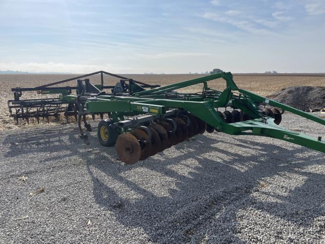 John Deere 512