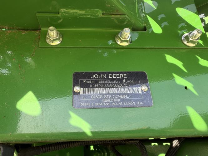 John Deere S760