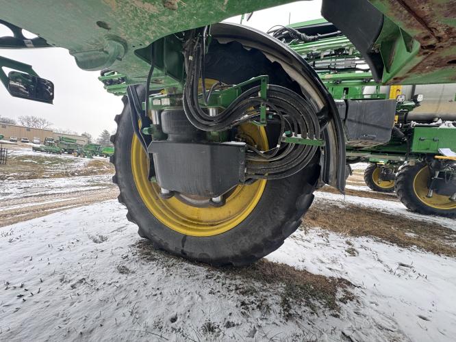 John Deere R4045