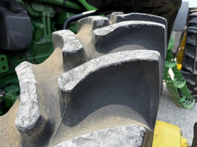 John Deere 8320R