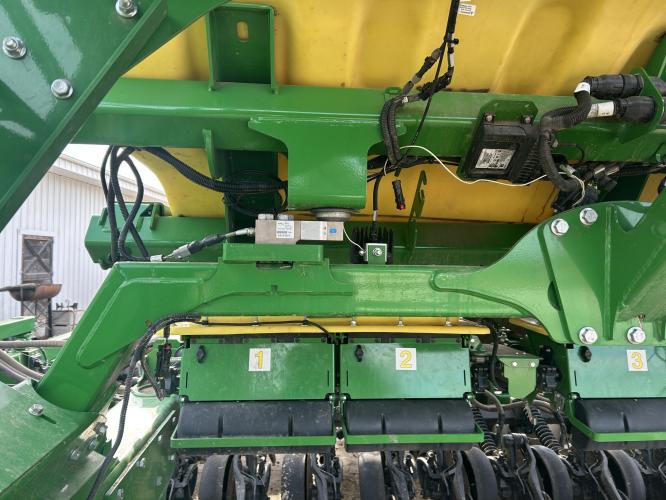 John Deere N530C