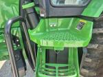 John Deere 8260R