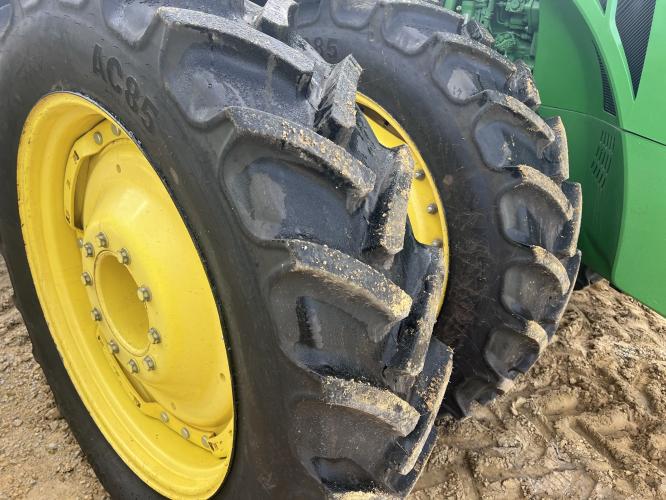 John Deere 8360R