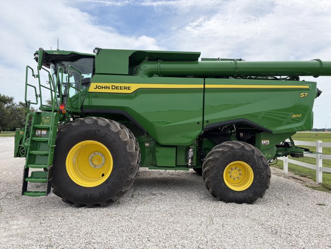John Deere S7 800