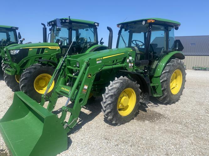 John Deere 5090E
