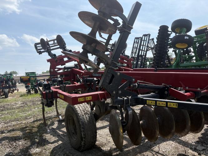 Case Ih 875