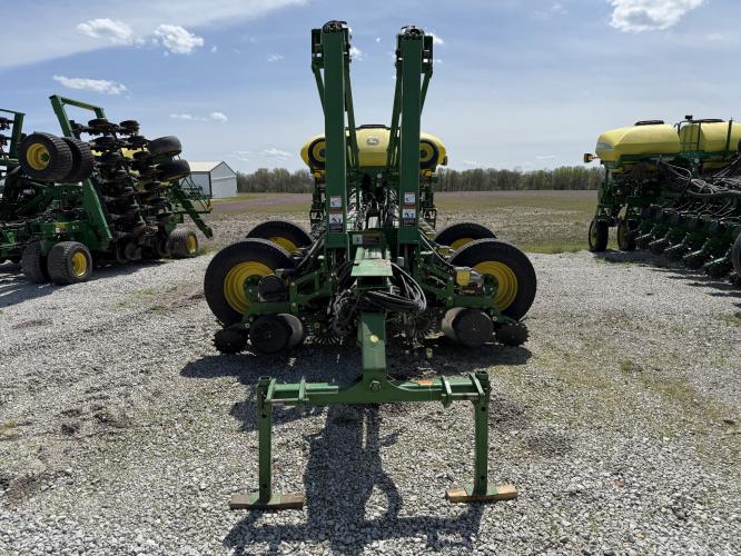 John Deere 1770