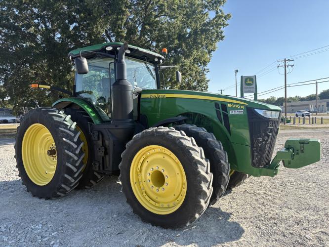 John Deere 8400R