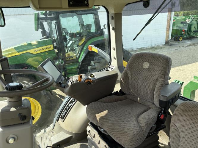 John Deere 8320RT