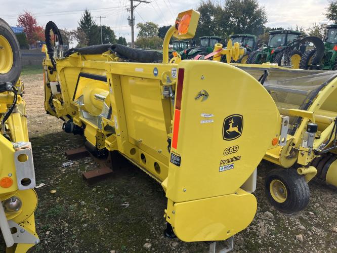 John Deere NEW 659