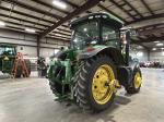 John Deere 7215R