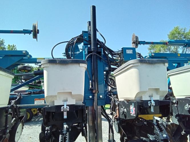 Kinze 3600