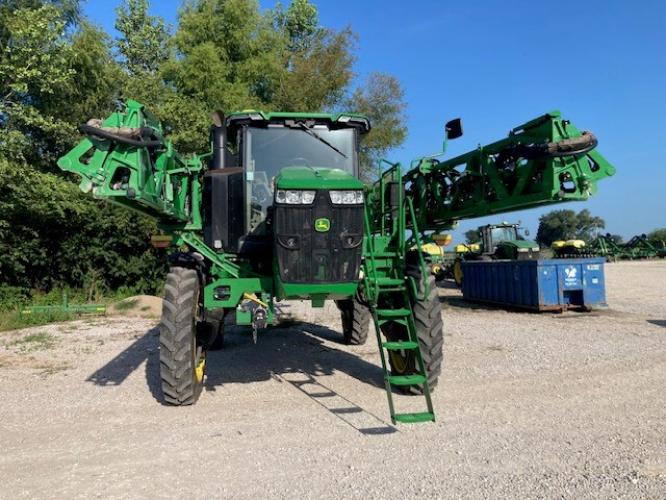 John Deere 412R