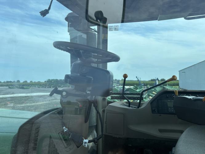 John Deere 9300