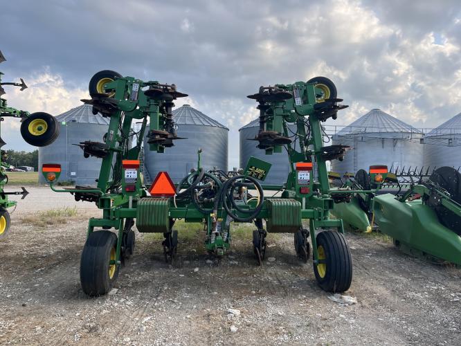John Deere 2510H