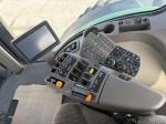 John Deere 8235R