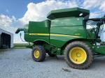 John Deere S670