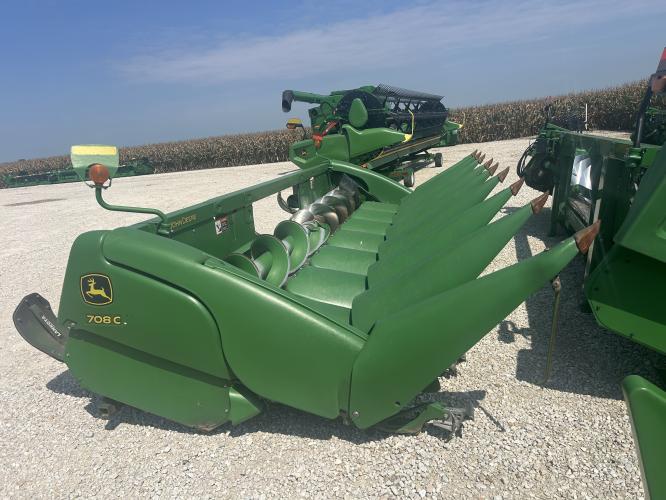 John Deere 708C