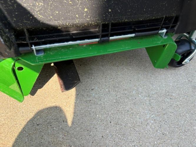 John Deere 2025R