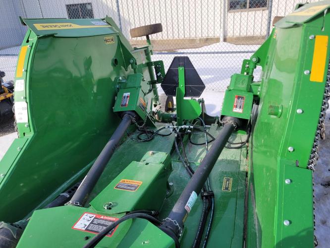 John Deere FC12E