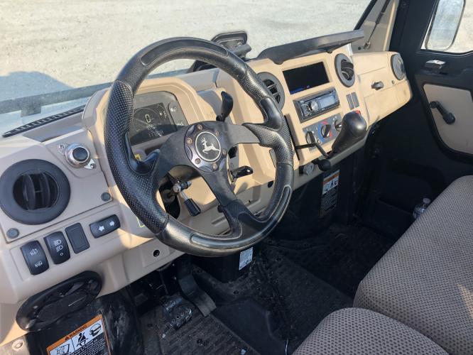 John Deere XUV835R
