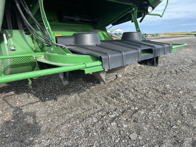 John Deere S790