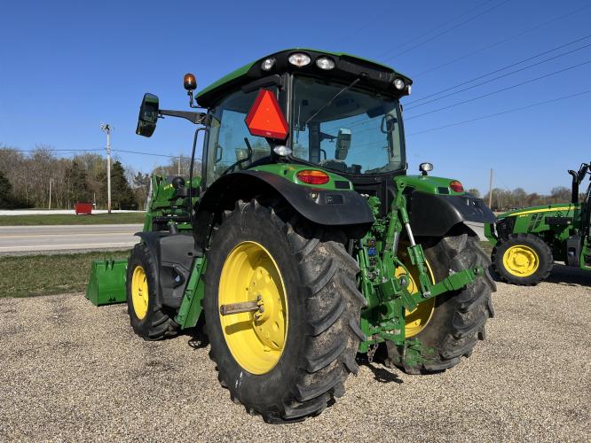 John Deere 6R 130