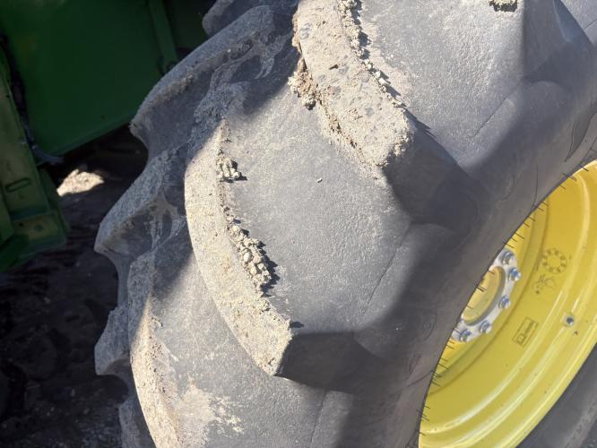 John Deere S770