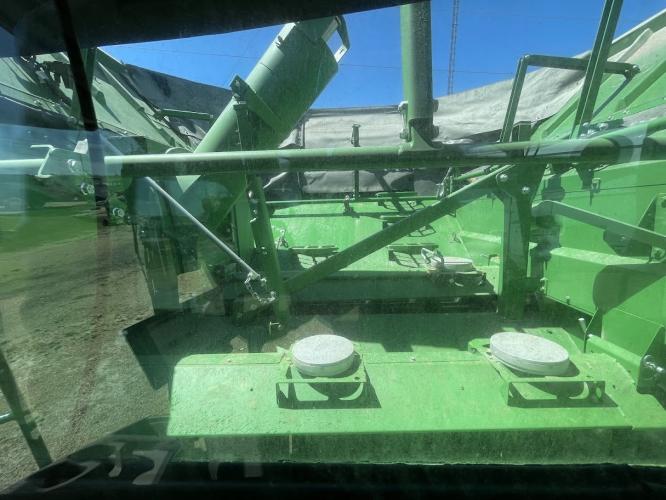 John Deere S7 700